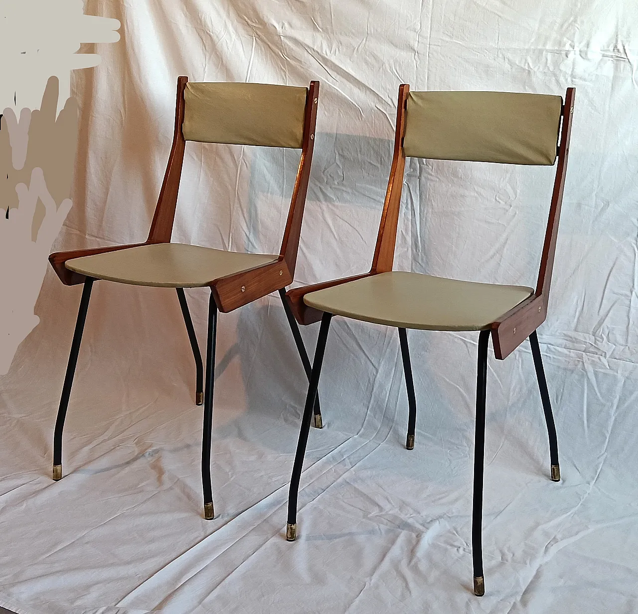 Coppia di sedie di Carlo Ratti, anni '60 13