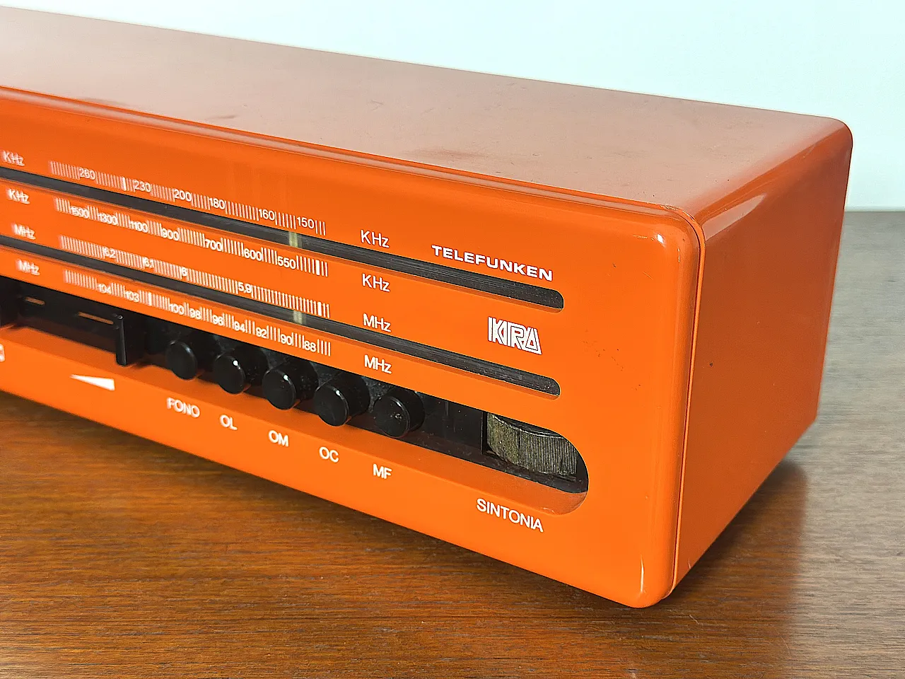 Kira Space-Age Radio by Telefunken, 1970s 4