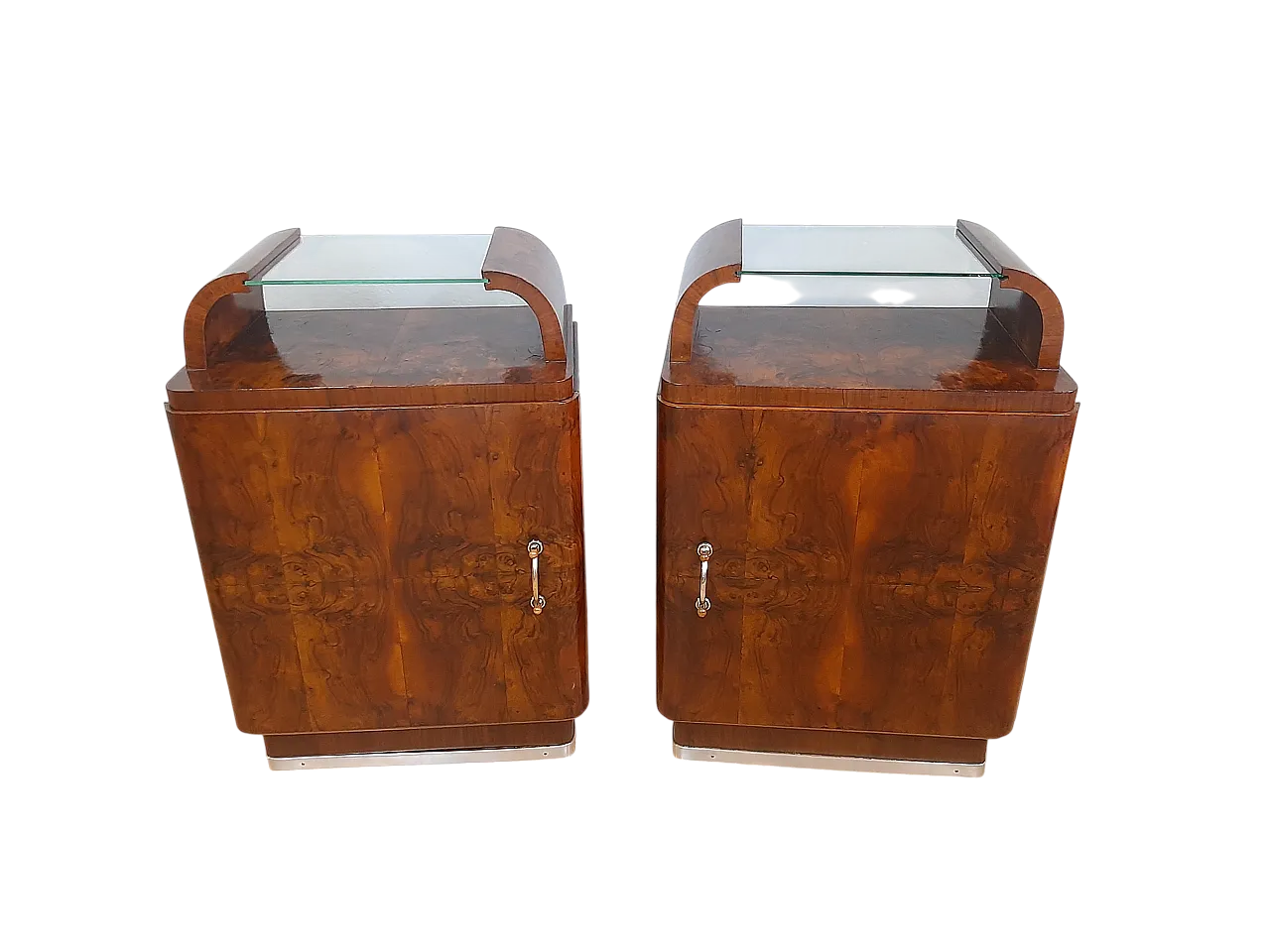 Pair of Art Deco bedside tables in blond walnut and briar, 40s 11