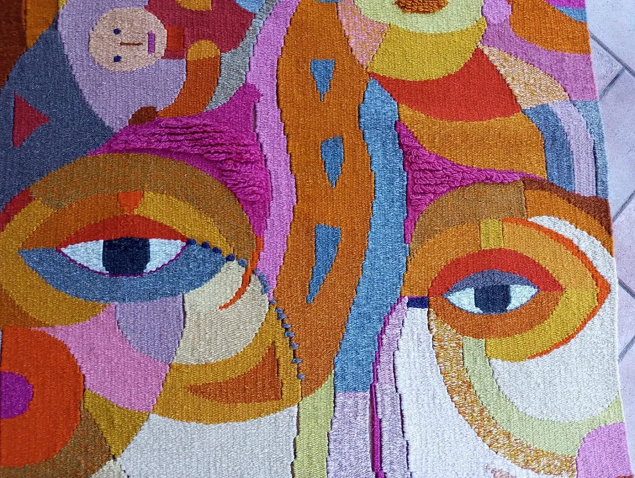 Figurative tapestry Frau Eldwing by D. Petry Wandres, 1970s 3