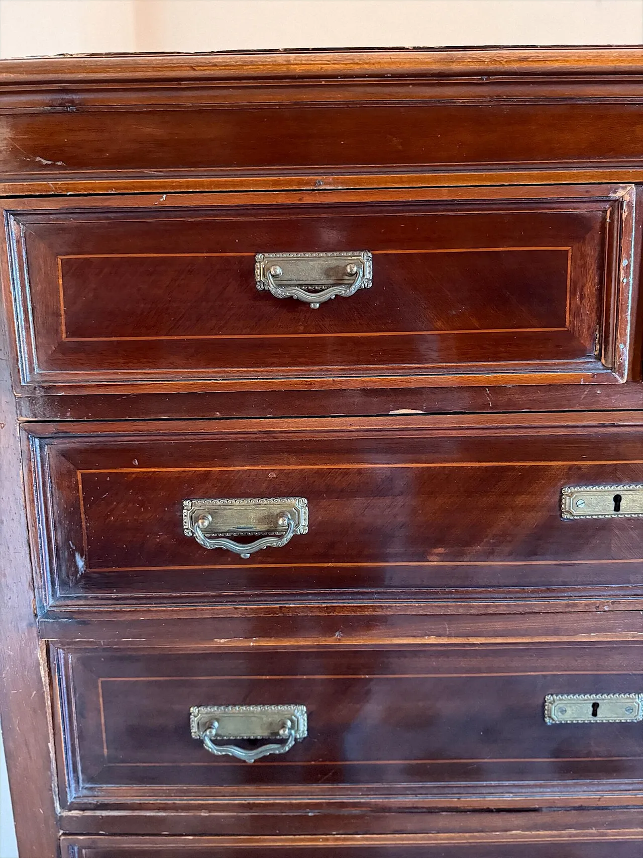 Mahogany chest of drawers, late 19th century 4