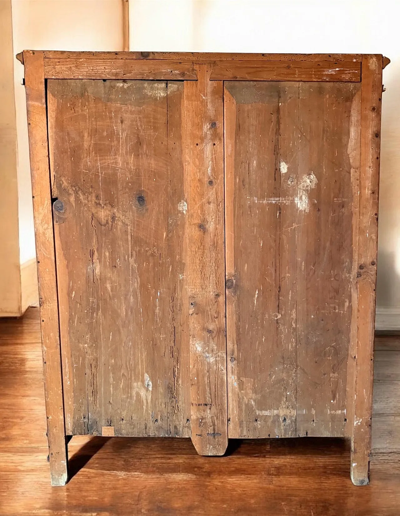 Mahogany chest of drawers, late 19th century 8