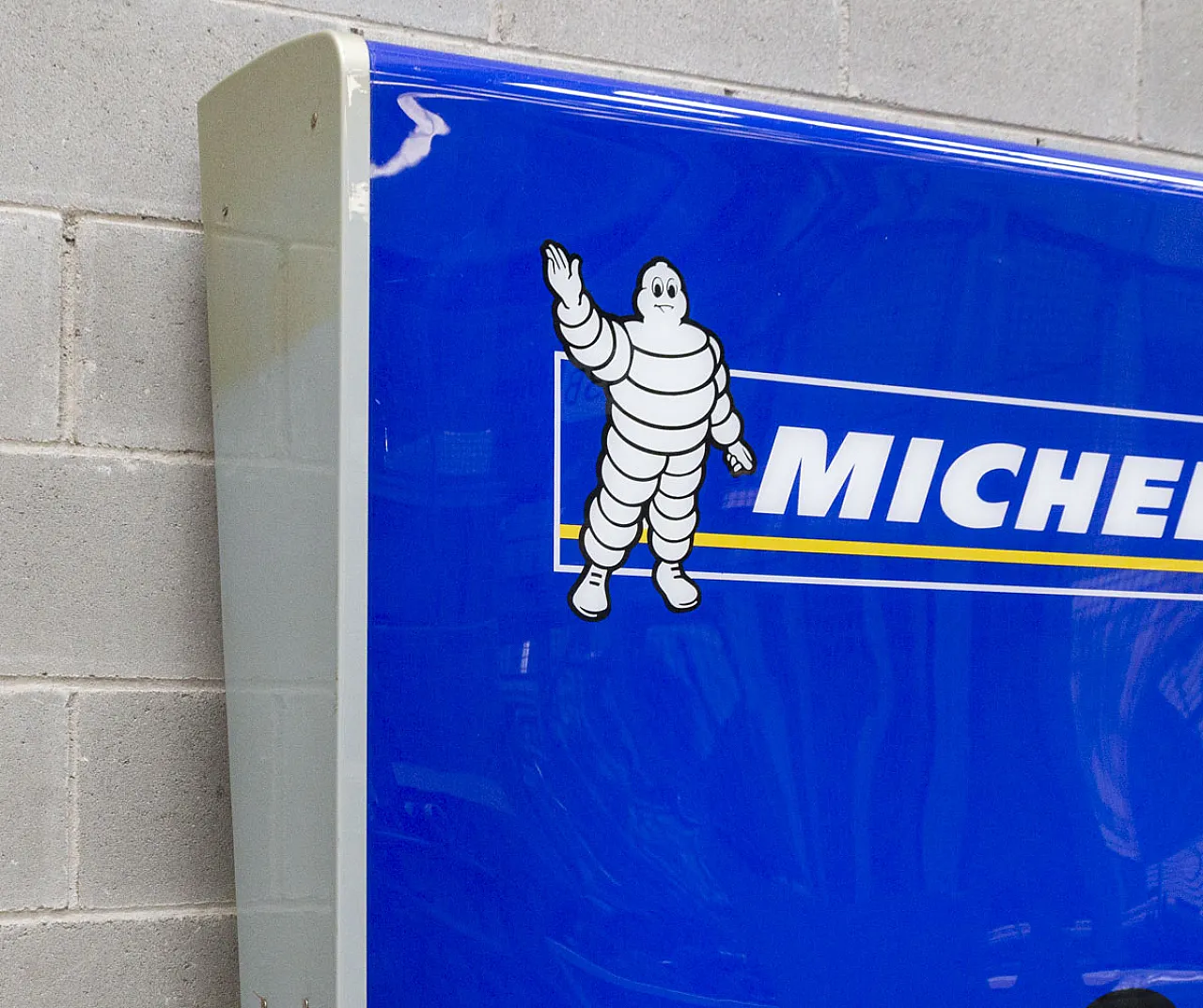 Insegna luminosa gigante Omino Michelin Bibendum, '900 2