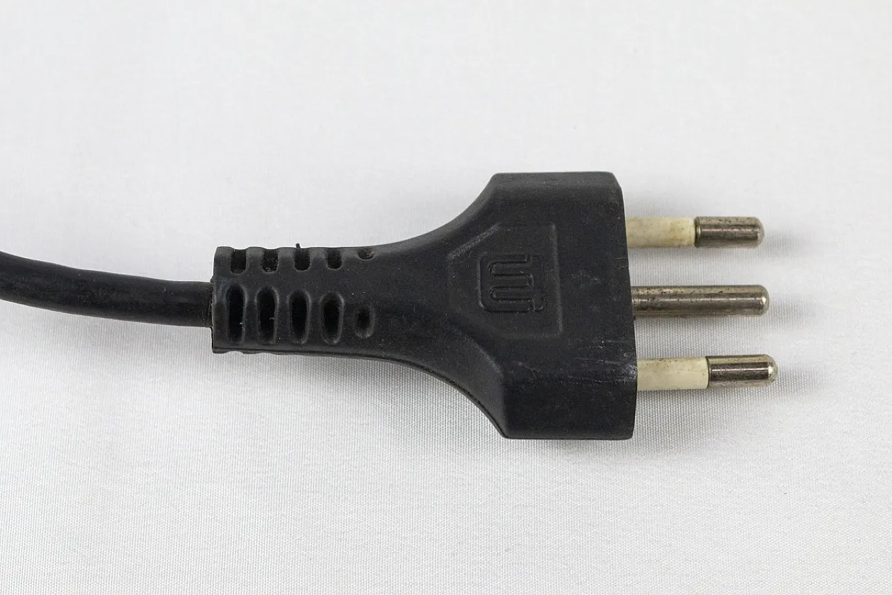 Pirelli Bedding, insegna luminosa, anni '90 5