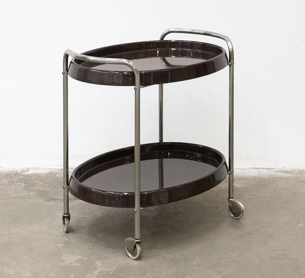 Space Age trolley in plastic and chrome-plated steel, 1970s 2