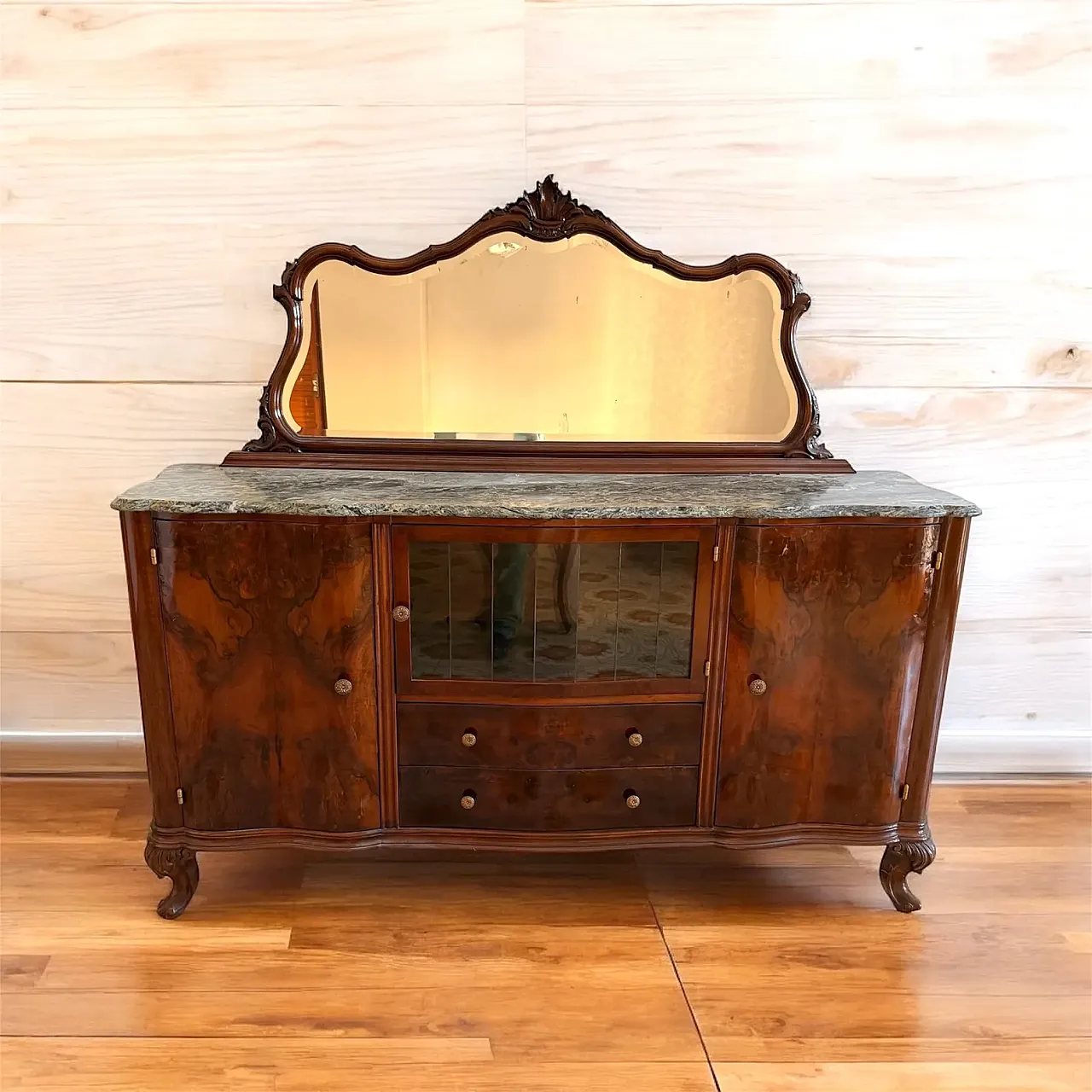 Chippendale sideboard in walnut and burl wood, 1930s 1