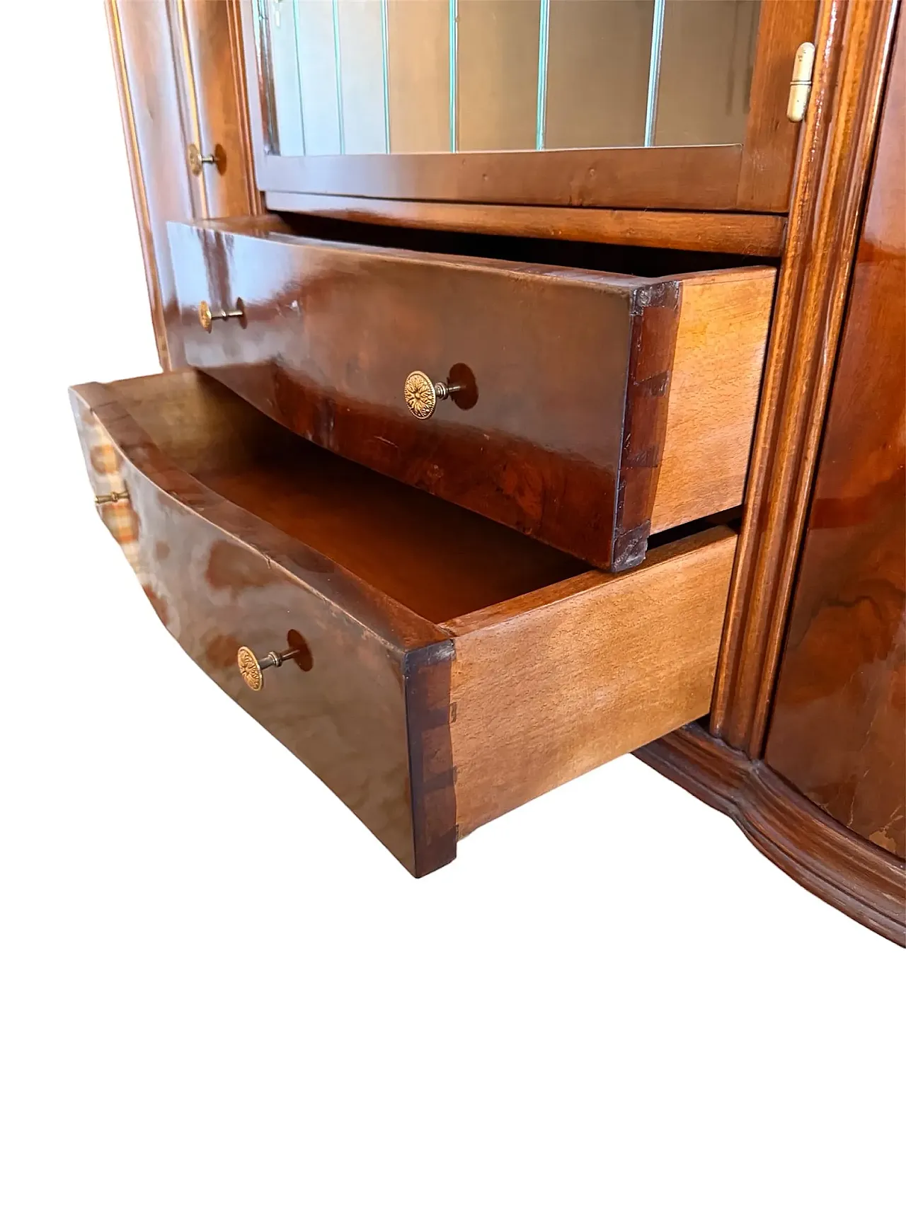 Chippendale sideboard in walnut and burl wood, 1930s 6