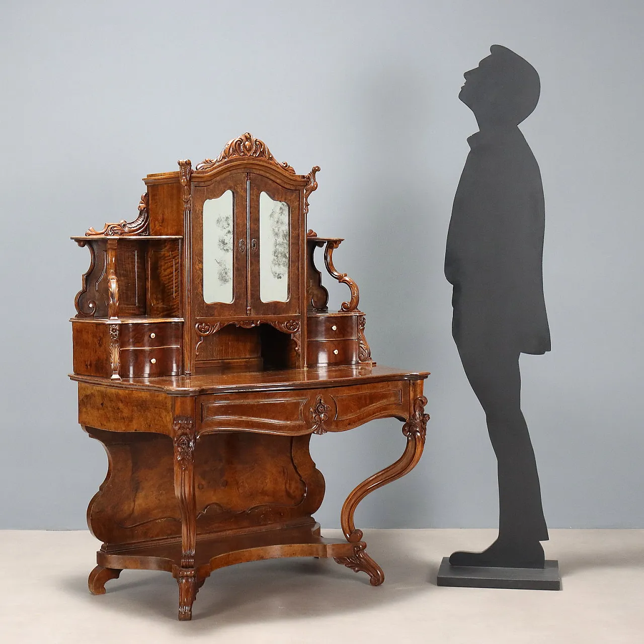 Scrittoio Luigi Filippo in noce e semiminima, '800 2