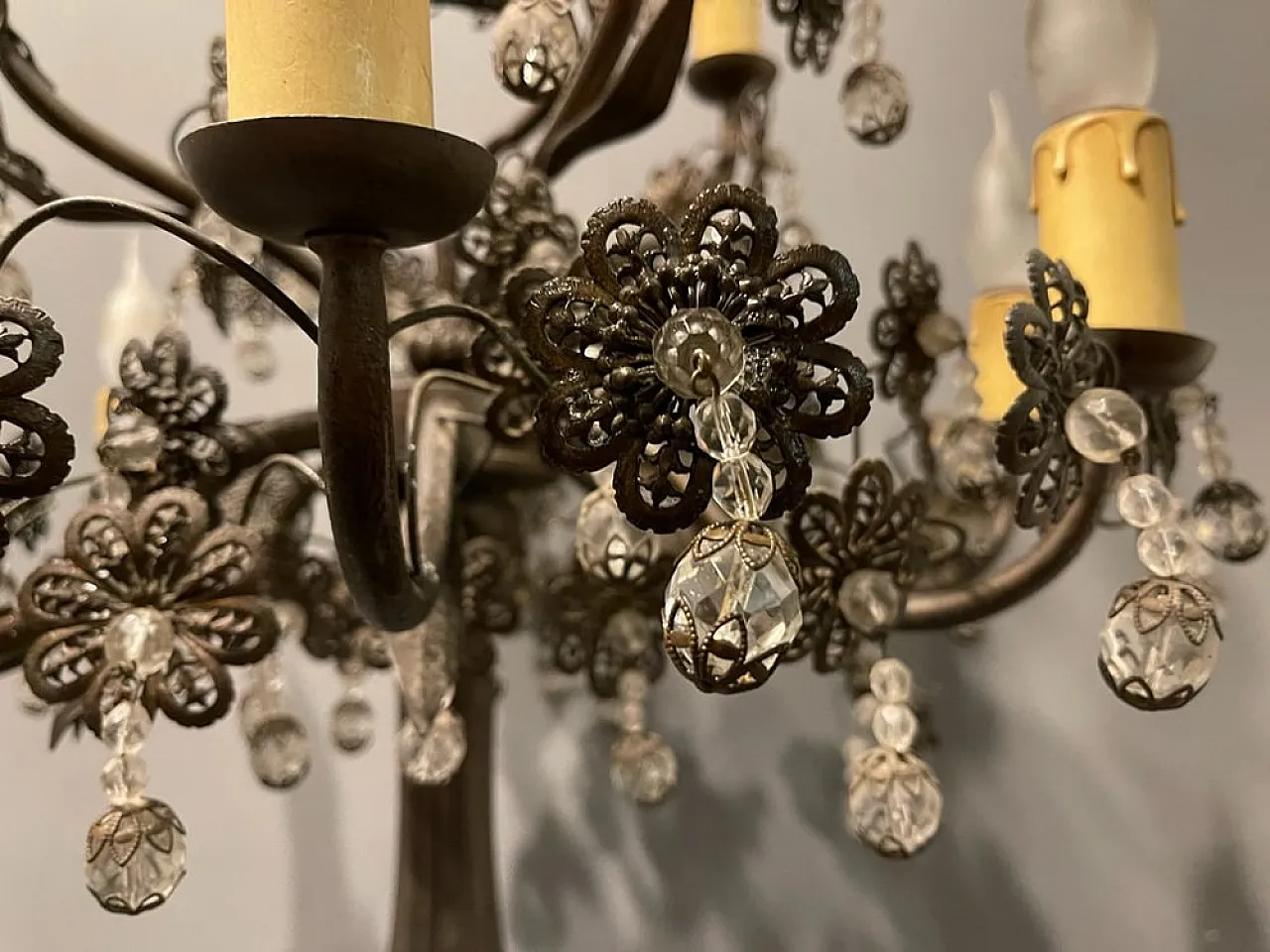 Flower floor lamp in bronze and crystal, Italy, 1950s 6