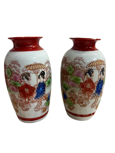 Pair of Japanese vases, 50s