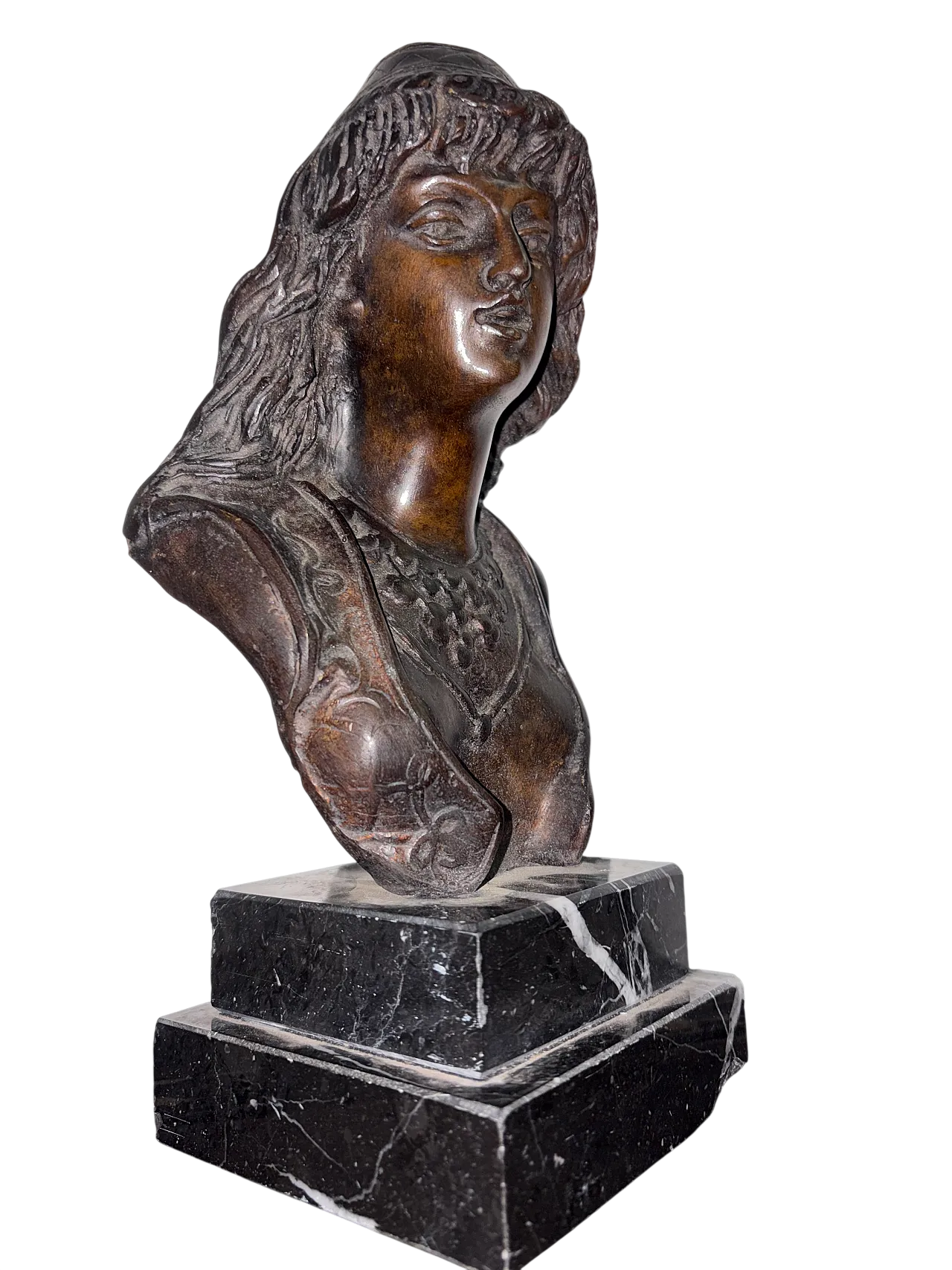 Bronzo di donna con base di marmo, anni '50 9