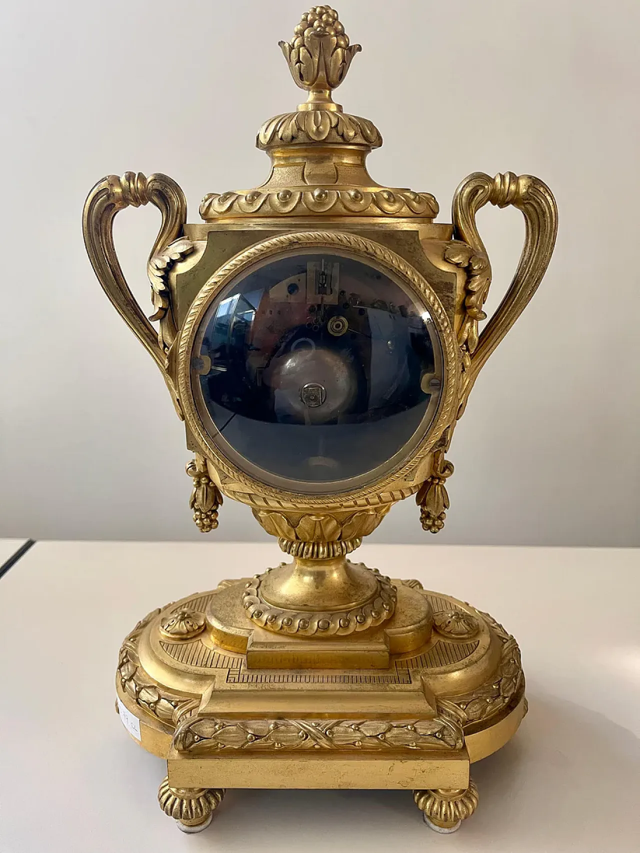 French table clock in gilt bronze, 19th Century 7