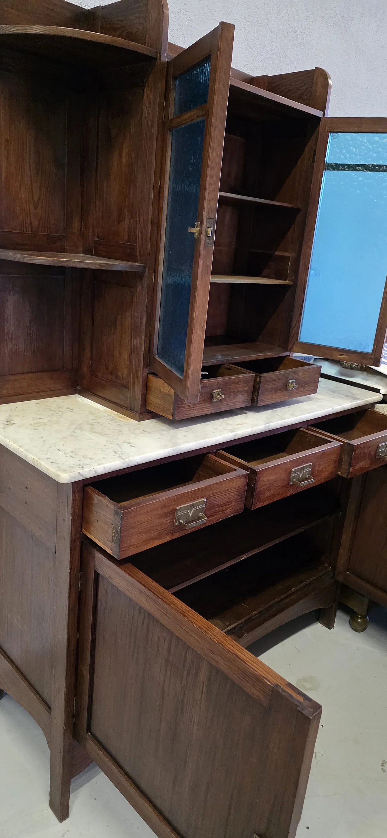 Liberty sideboard with white marble and cathedral glass, 20s 6