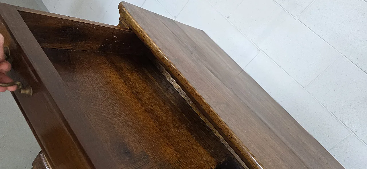 Louis Philippe chest of drawers in walnut, 19th century 5