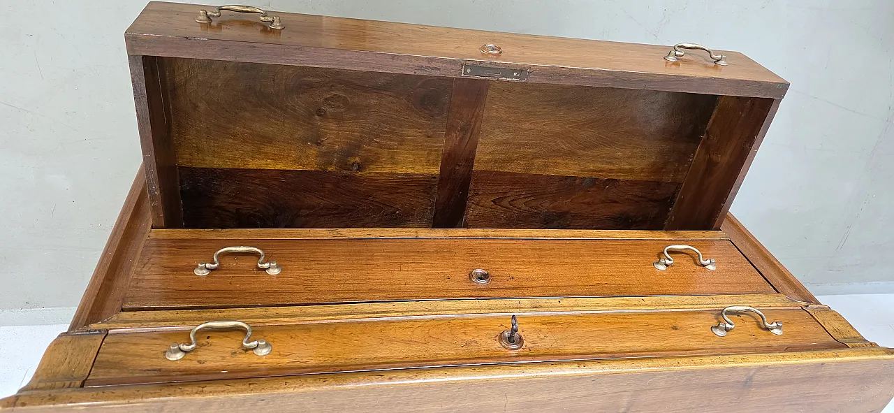 Louis Philippe chest of drawers in walnut, 19th century 8