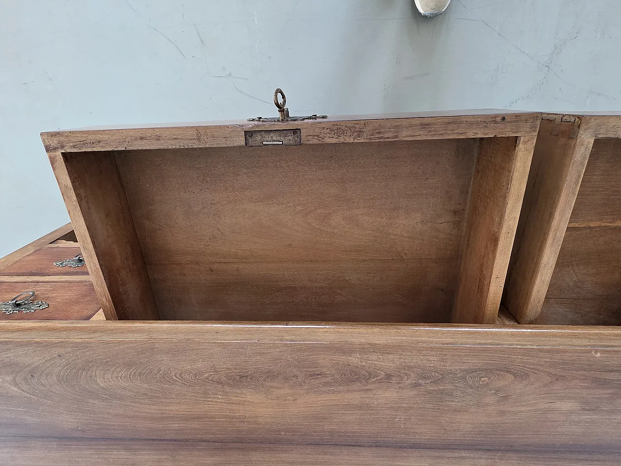 Louis XVI style solid wood desk, 50s 1