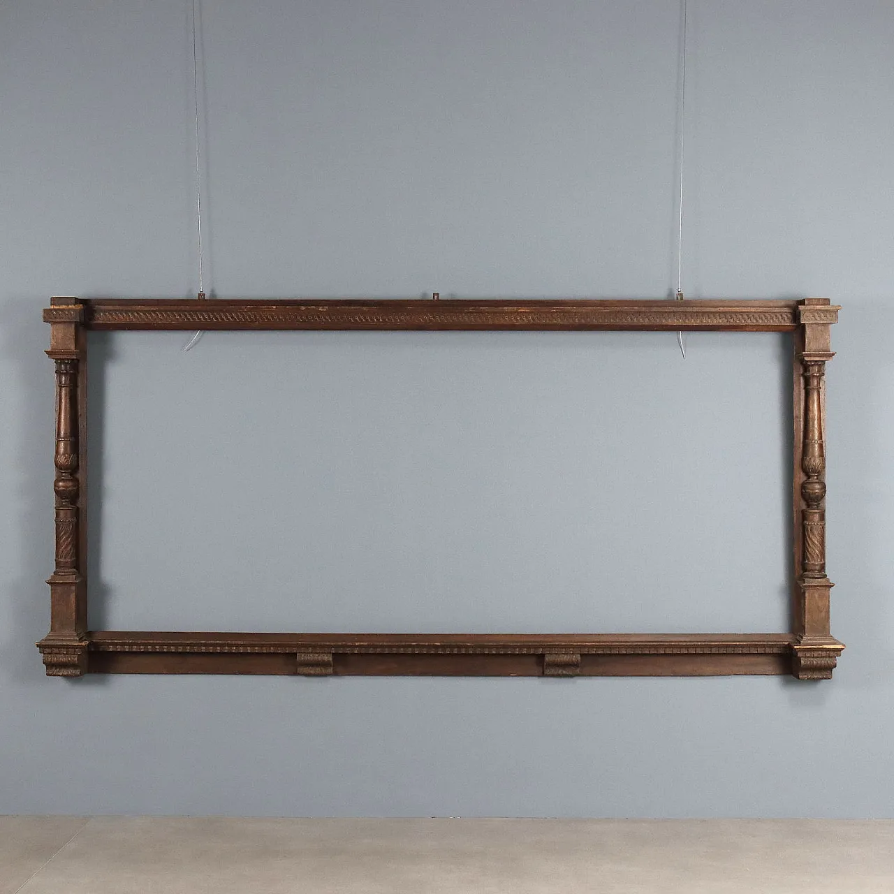 Specchio con cornice in noce, primo '900 1