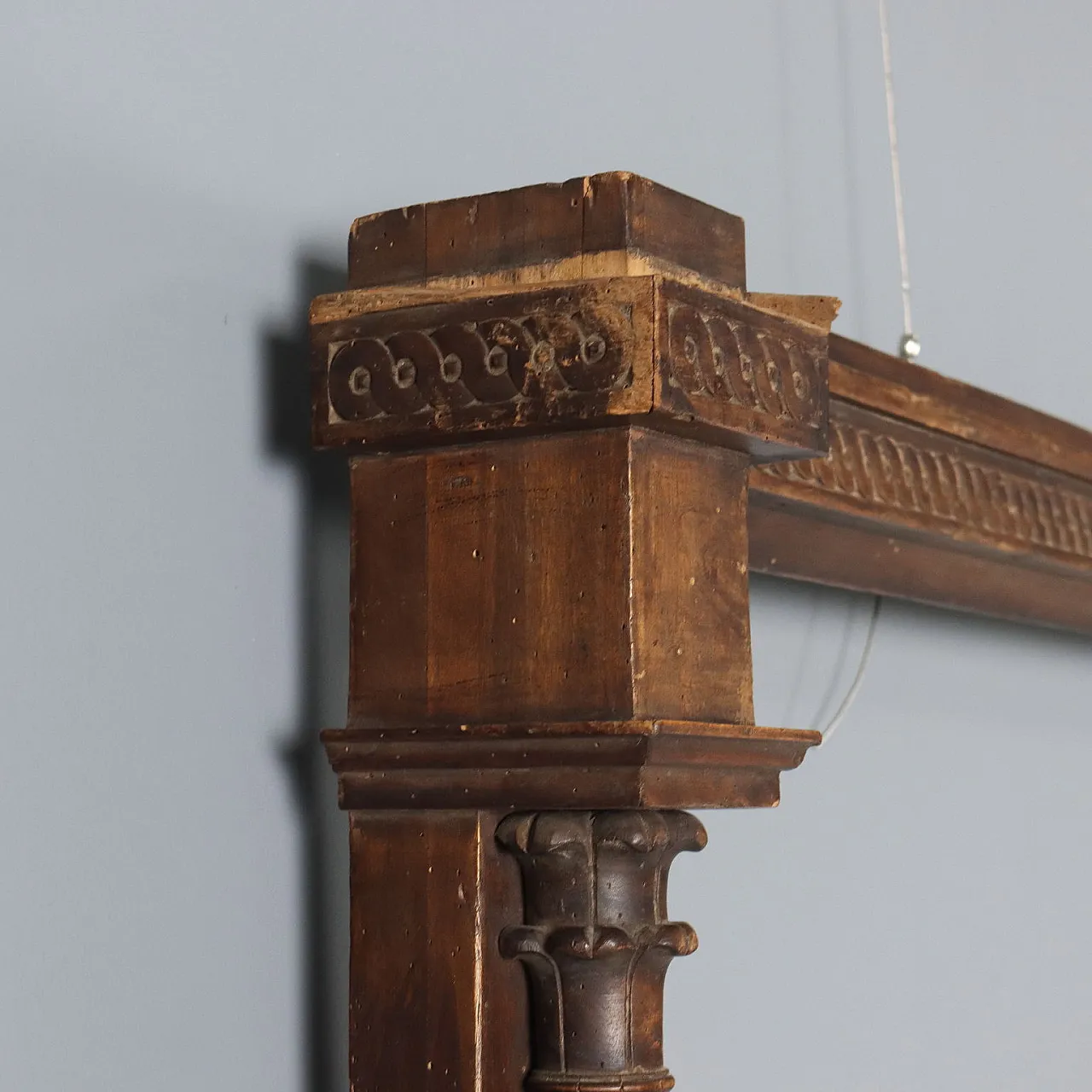 Specchio con cornice in noce, primo '900 8