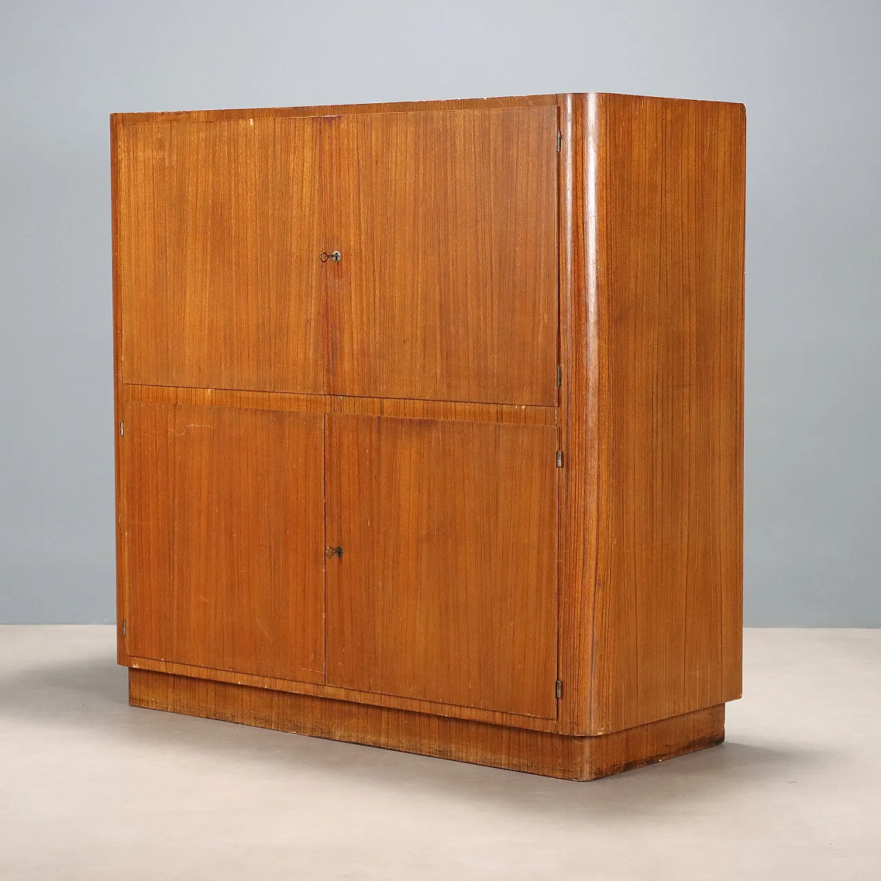 Credenza in impiallacciatura di legno esotico, '900 1