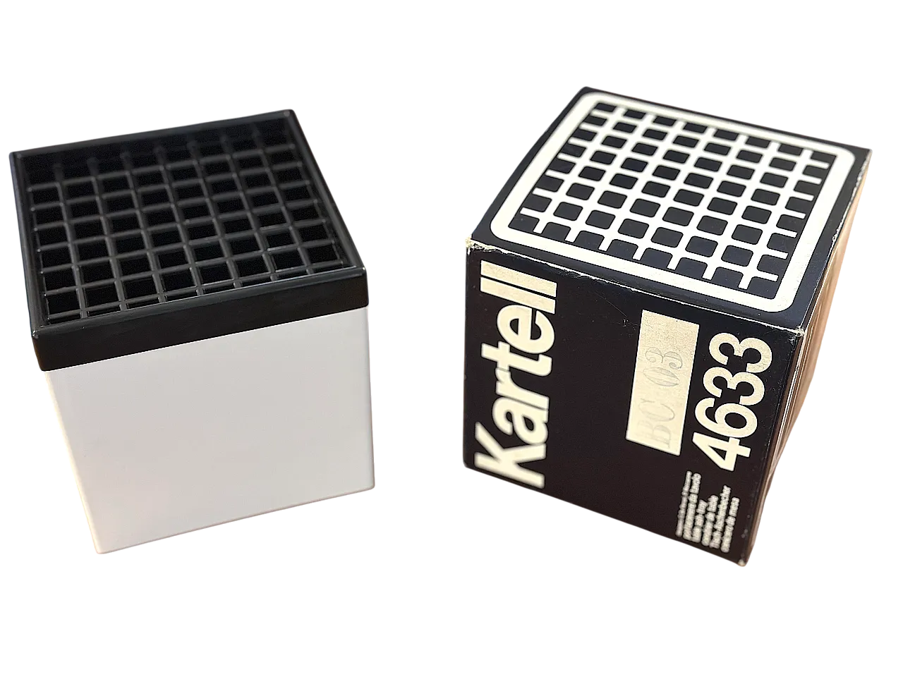 Posacenere Modello 4633 di Kartell white, anni '70 7