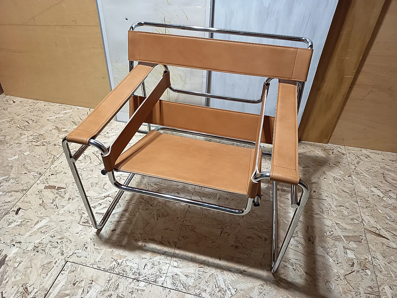 Wassilly armchair B3  by Knoll Studio in Cognac Natural Leather, 2000s 38