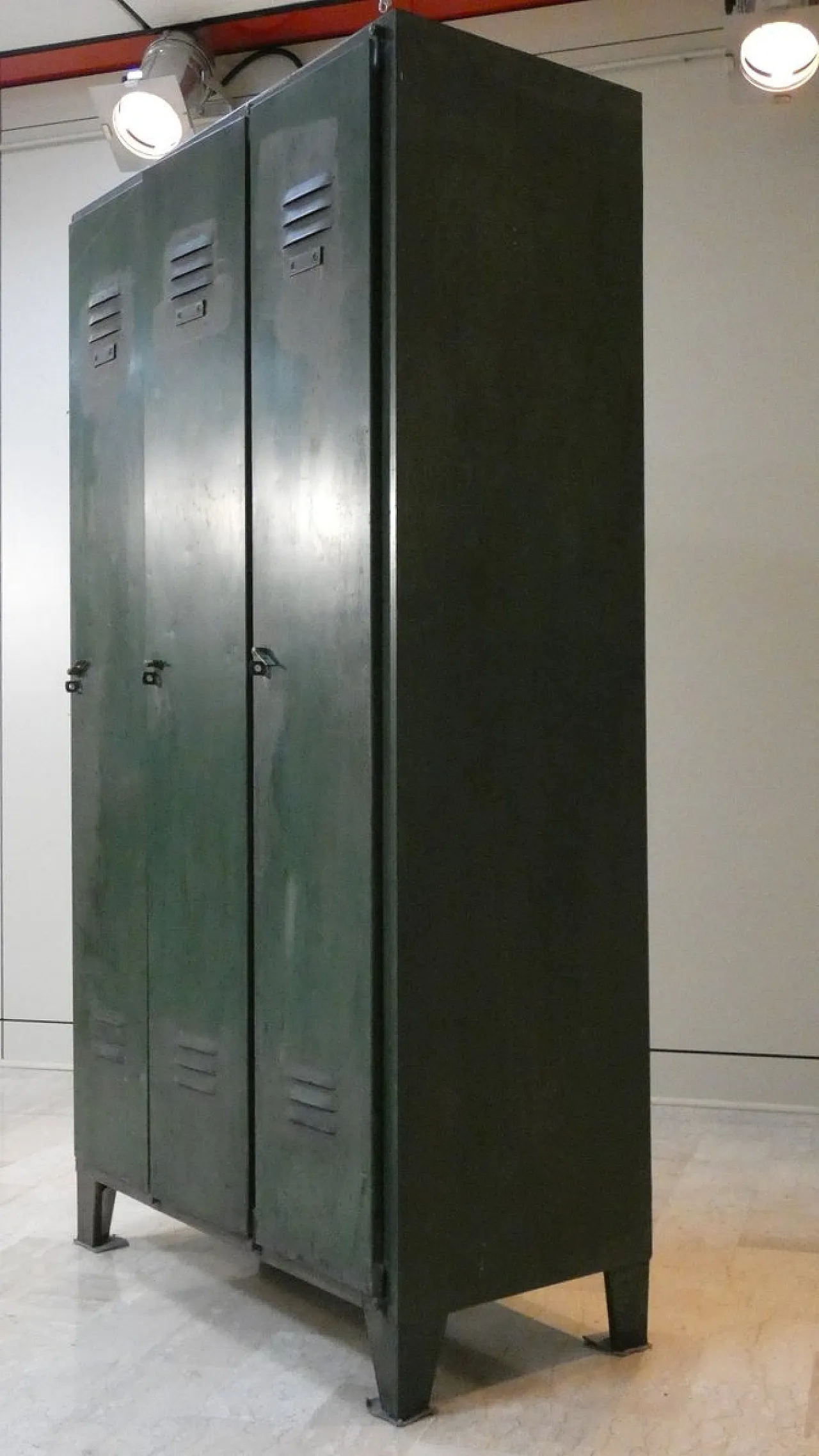 Armadietto militare vintage in metallo di Officina Di Ricerca, Italia, anni '60 3