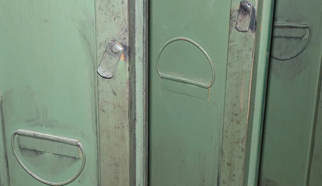 Armadietto militare vintage in metallo di Officina Di Ricerca, Italia, anni '60 13