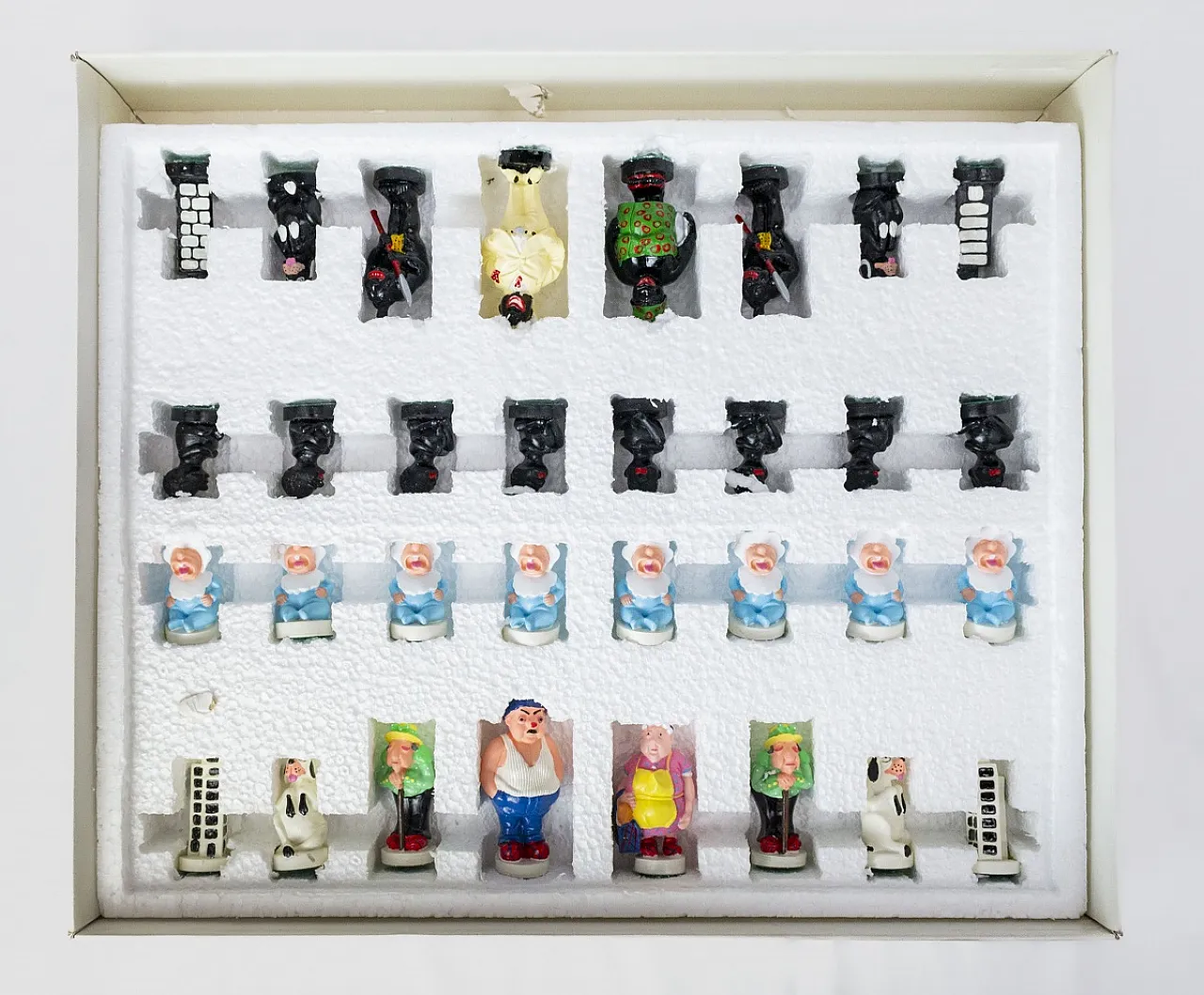 Resin chess by Lili Cronenbourg for Demons & Merveilles, 20th century 5