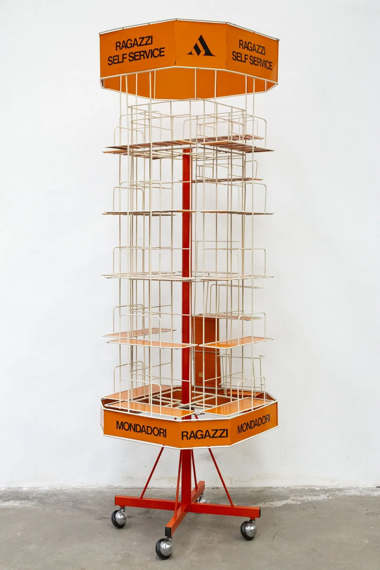 Libreria a carrello, espositore Mondadori, '900 3