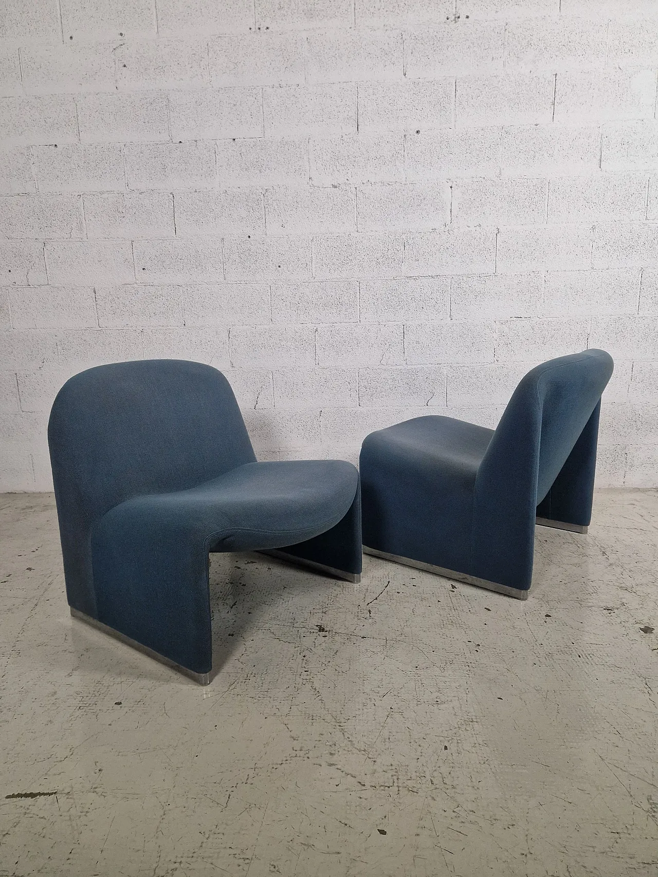 Pair of Alky chairs by Giancarlo Piretti for Anonima Castelli, 70s 4