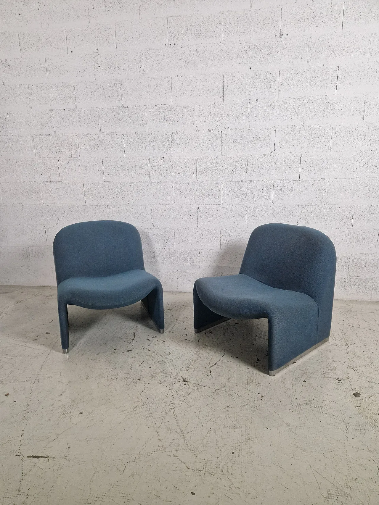 Pair of Alky chairs by Giancarlo Piretti for Anonima Castelli, 70s 12