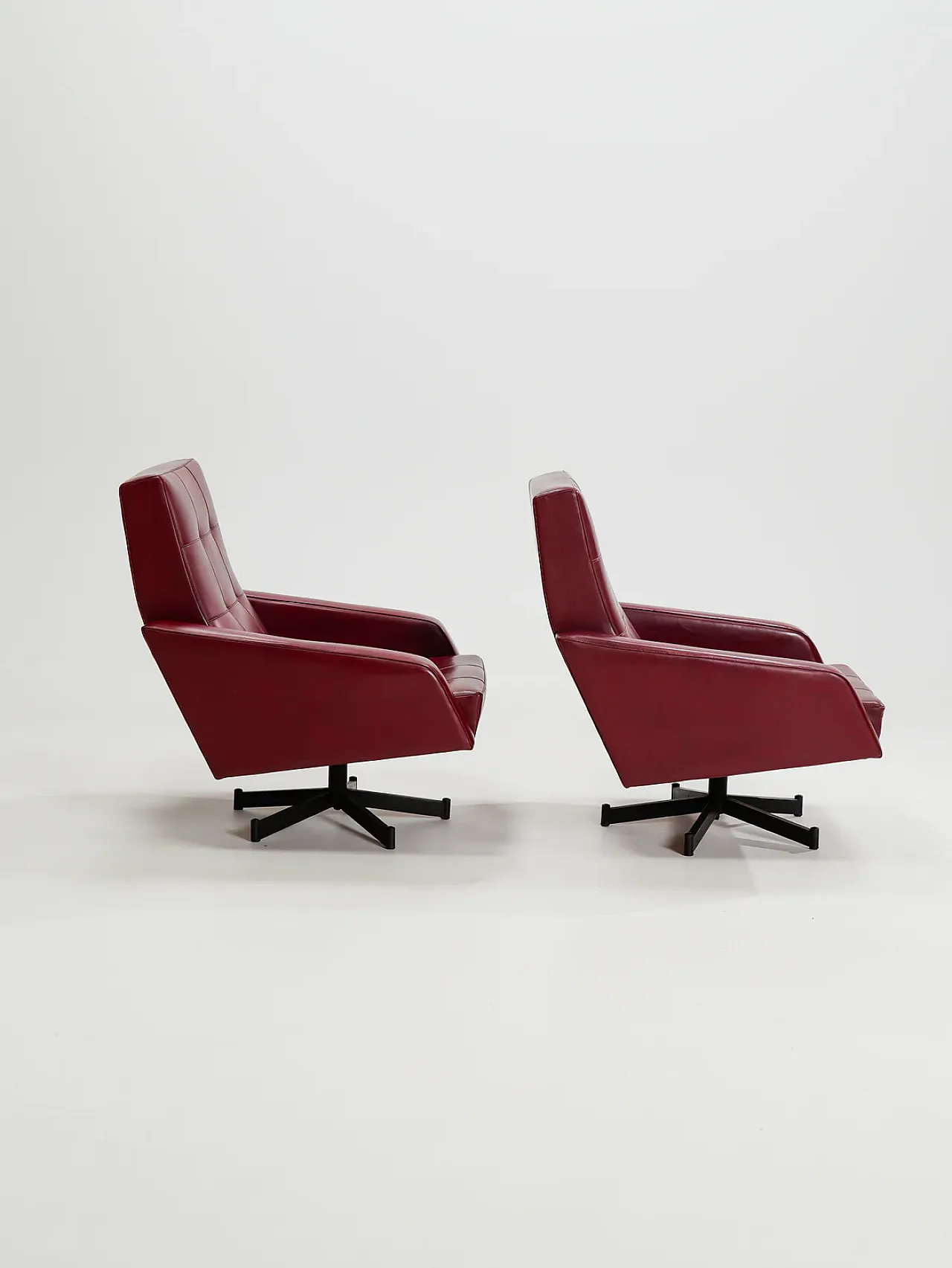 Pair of lounge armchairs burgundy skai rockabilly chairs, 1950s 2