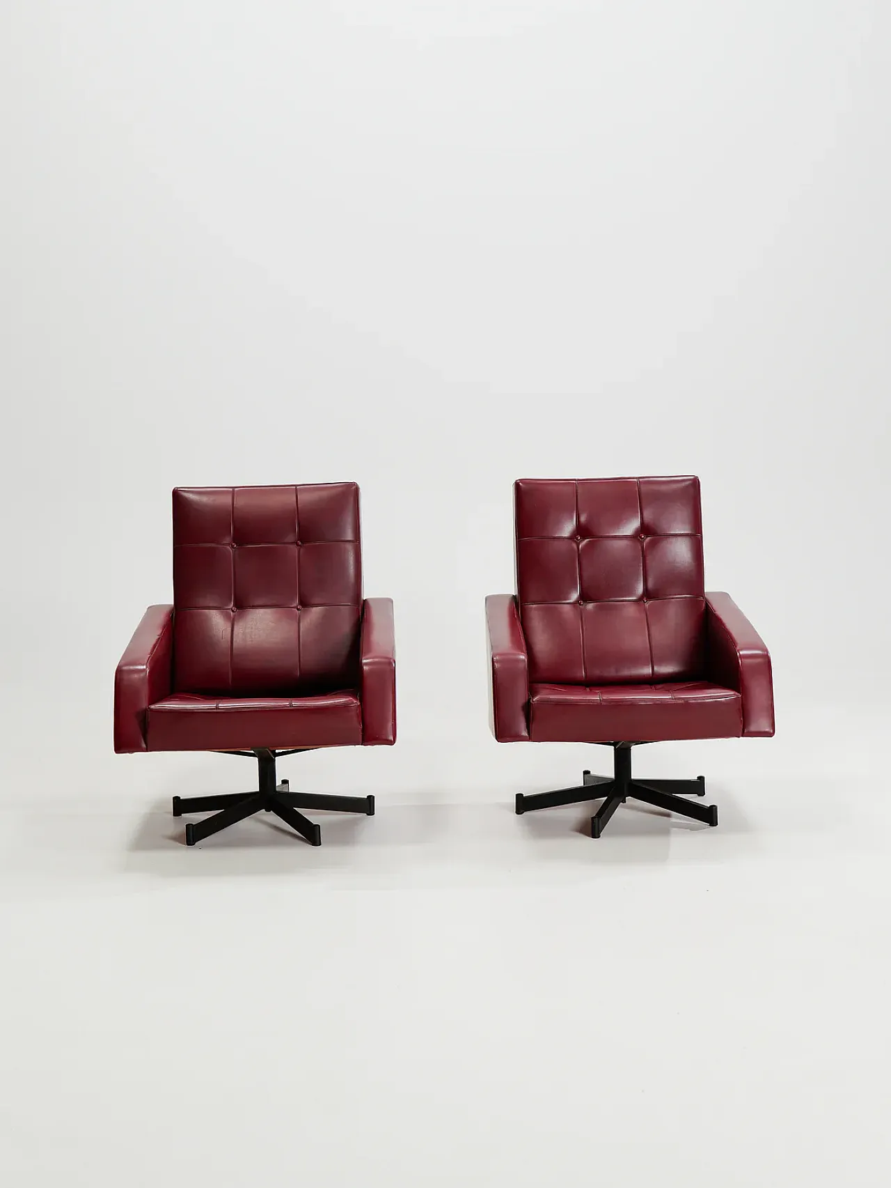 Pair of lounge armchairs burgundy skai rockabilly chairs, 1950s 5