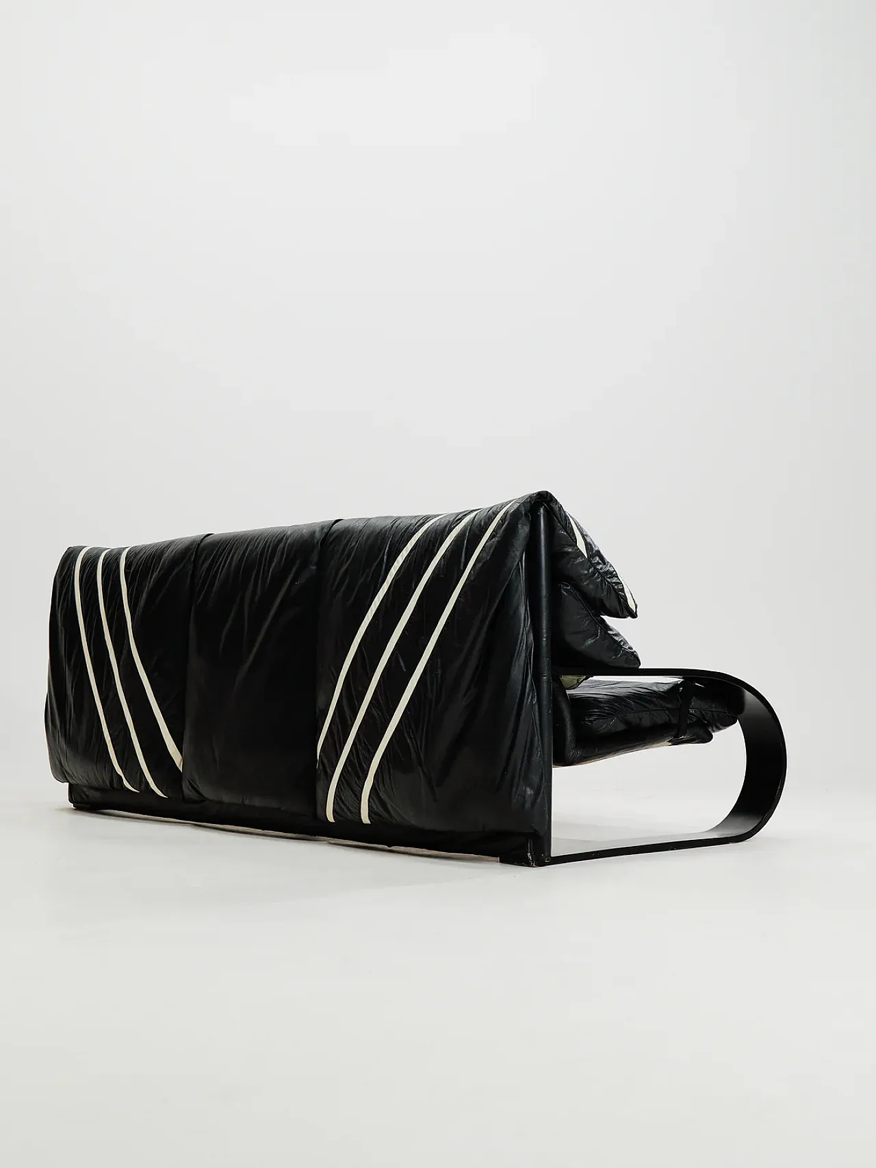 Divano a tre posti in pelle di Coralba, anni '80 4