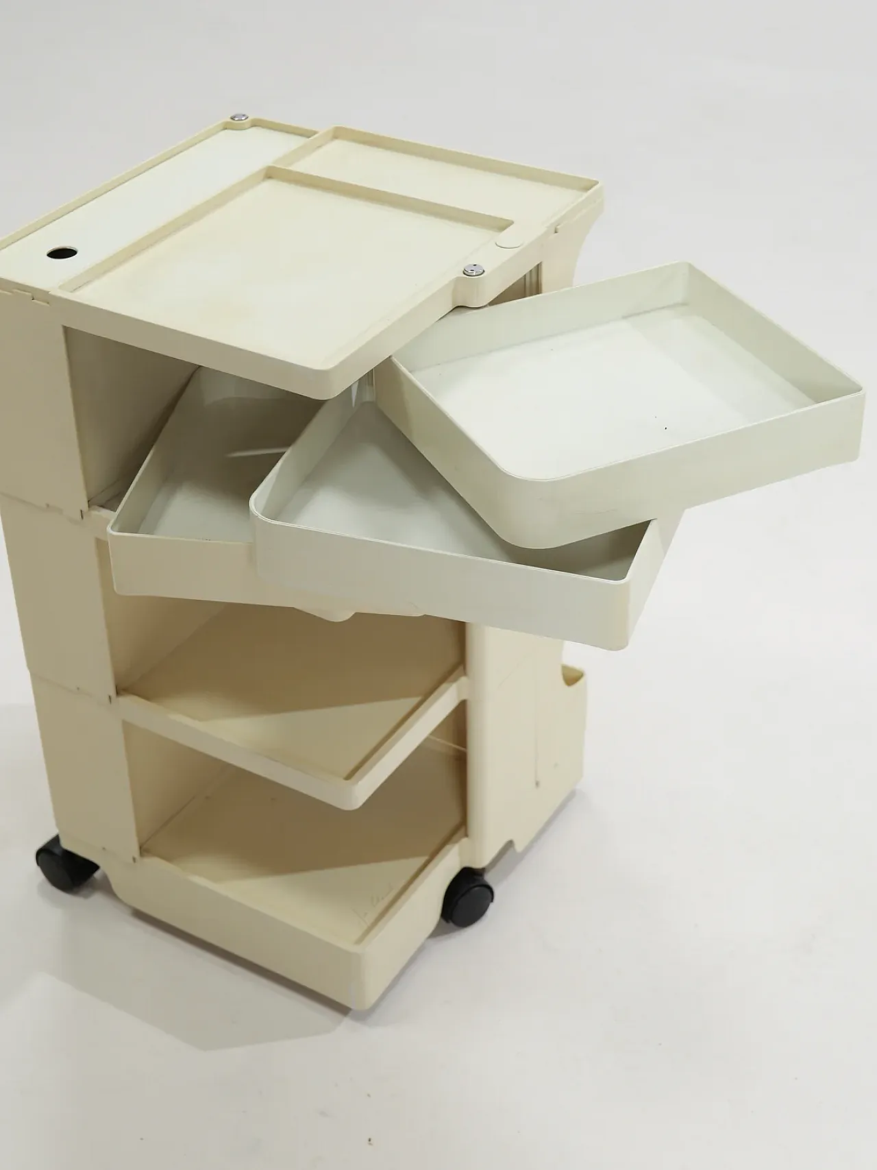 Carrello portaoggetti Body bianco di Joe Colombo, anni '70 5