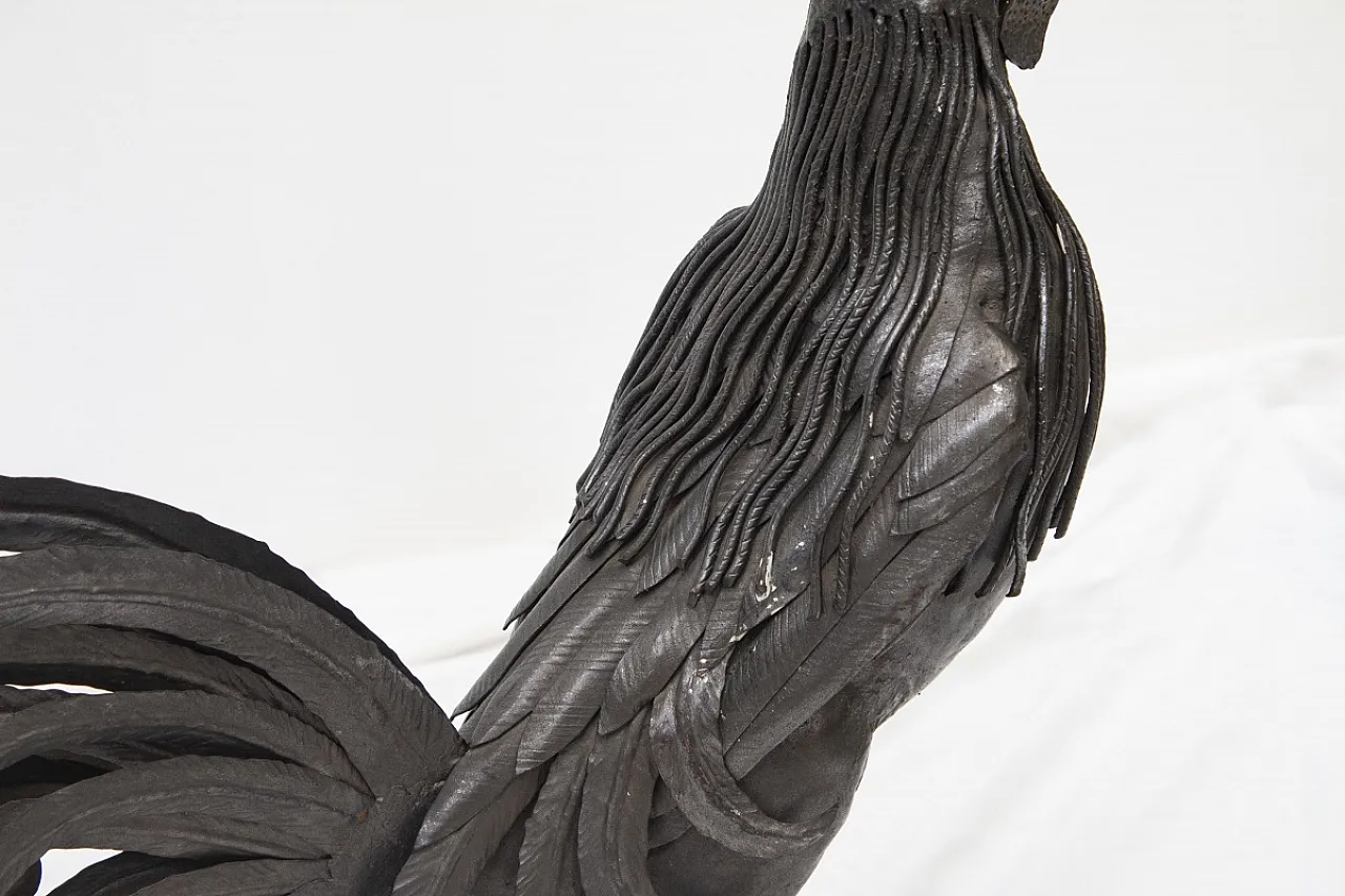 Iron sculpture depicting a rooster, 20th century 4