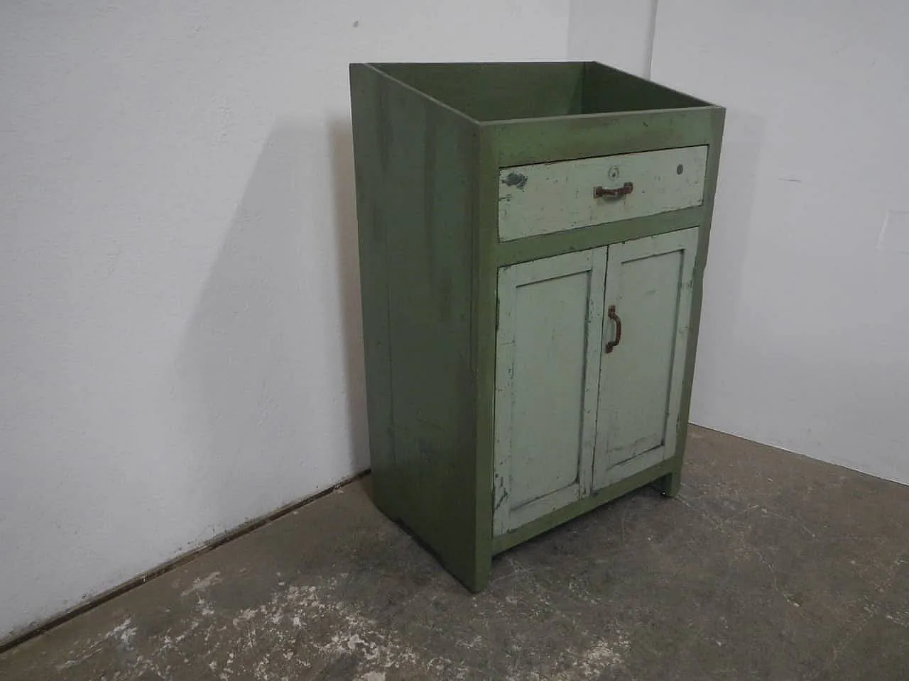 Two-tone textile industry cabinet, 1960 2