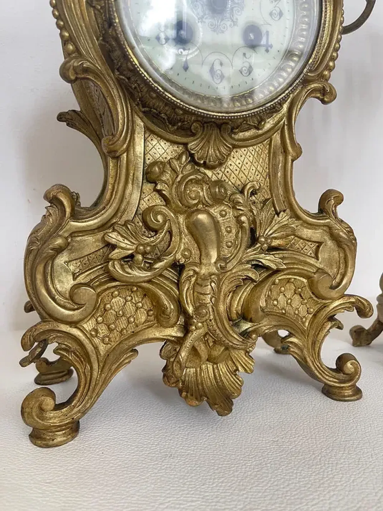 Triptych in gilded bronze, 19th century 7