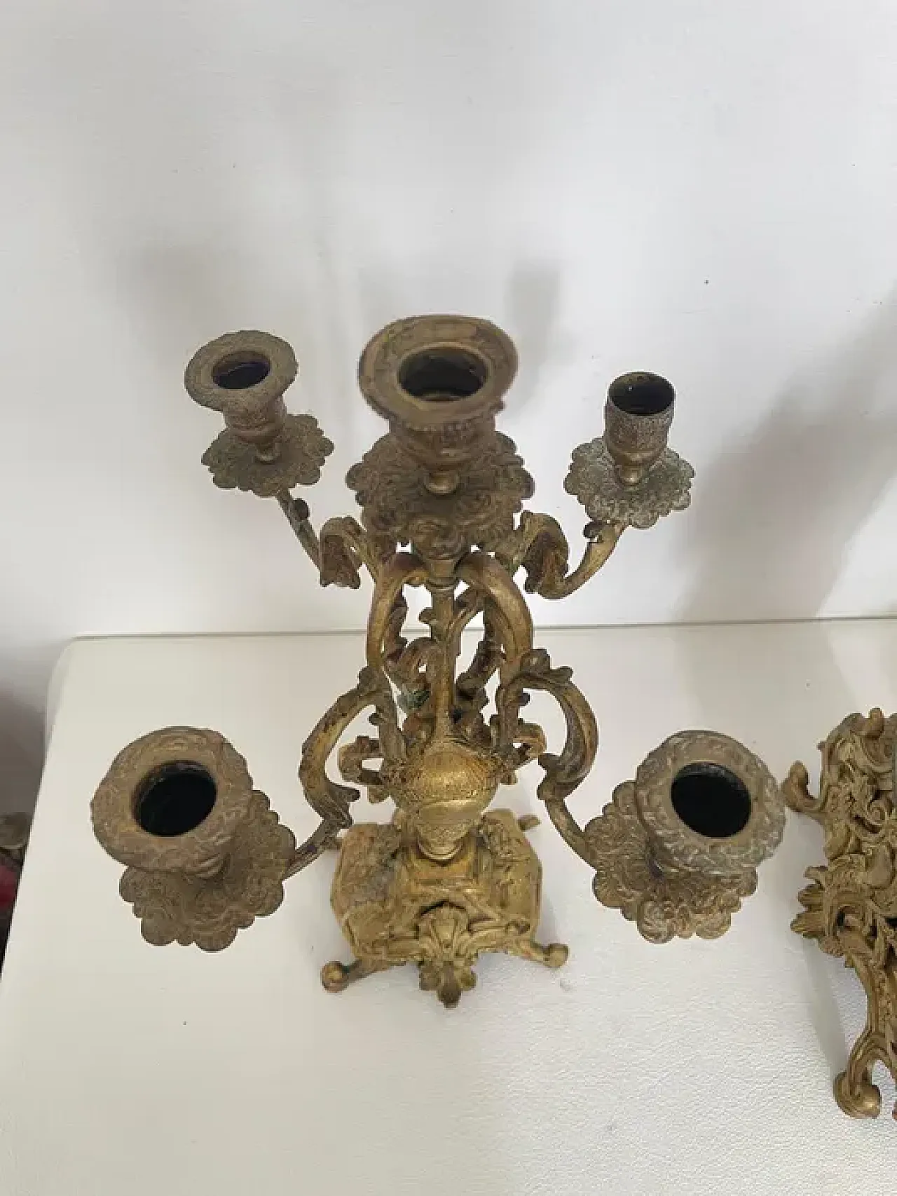 Triptych in gilded bronze, 19th century 11