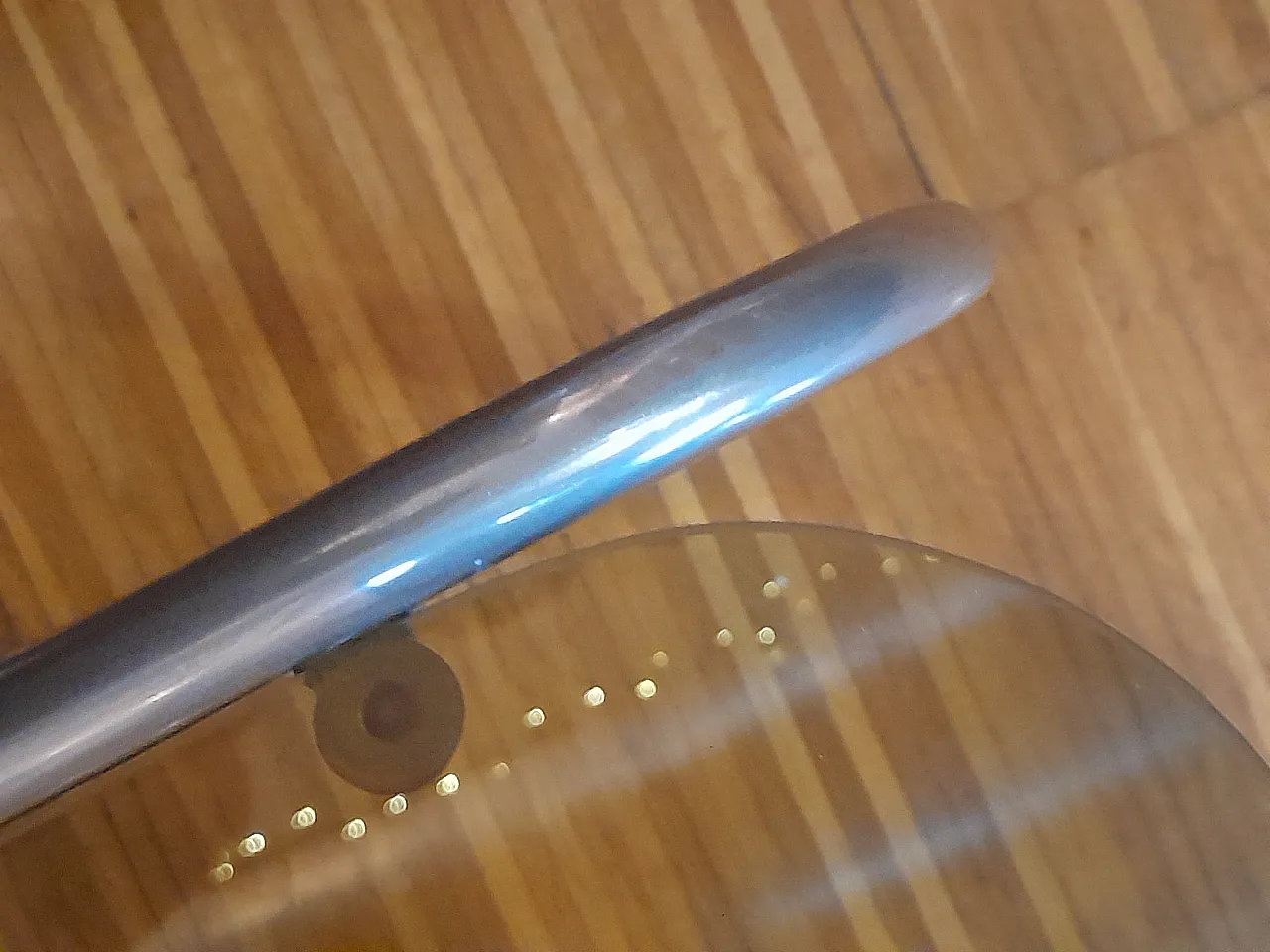 Tavolini a nido con piano in vetro fumé, anni '60 21