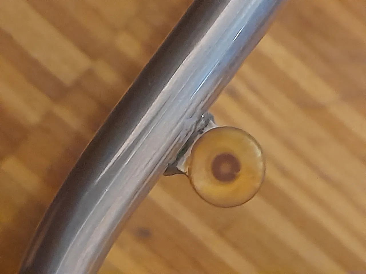 Tavolini a nido con piano in vetro fumé, anni '60 22