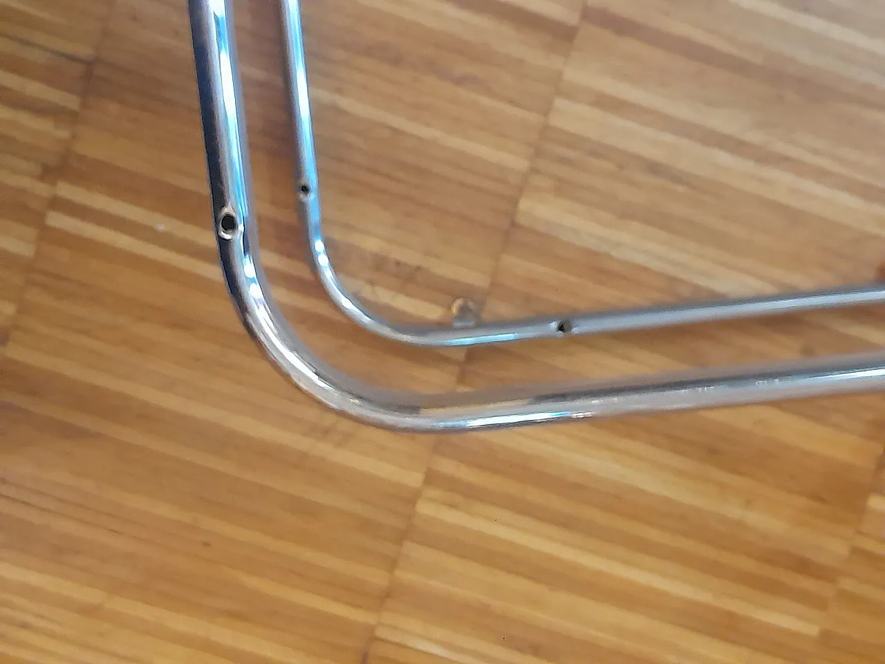 Tavolini a nido con piano in vetro fumé, anni '60 23