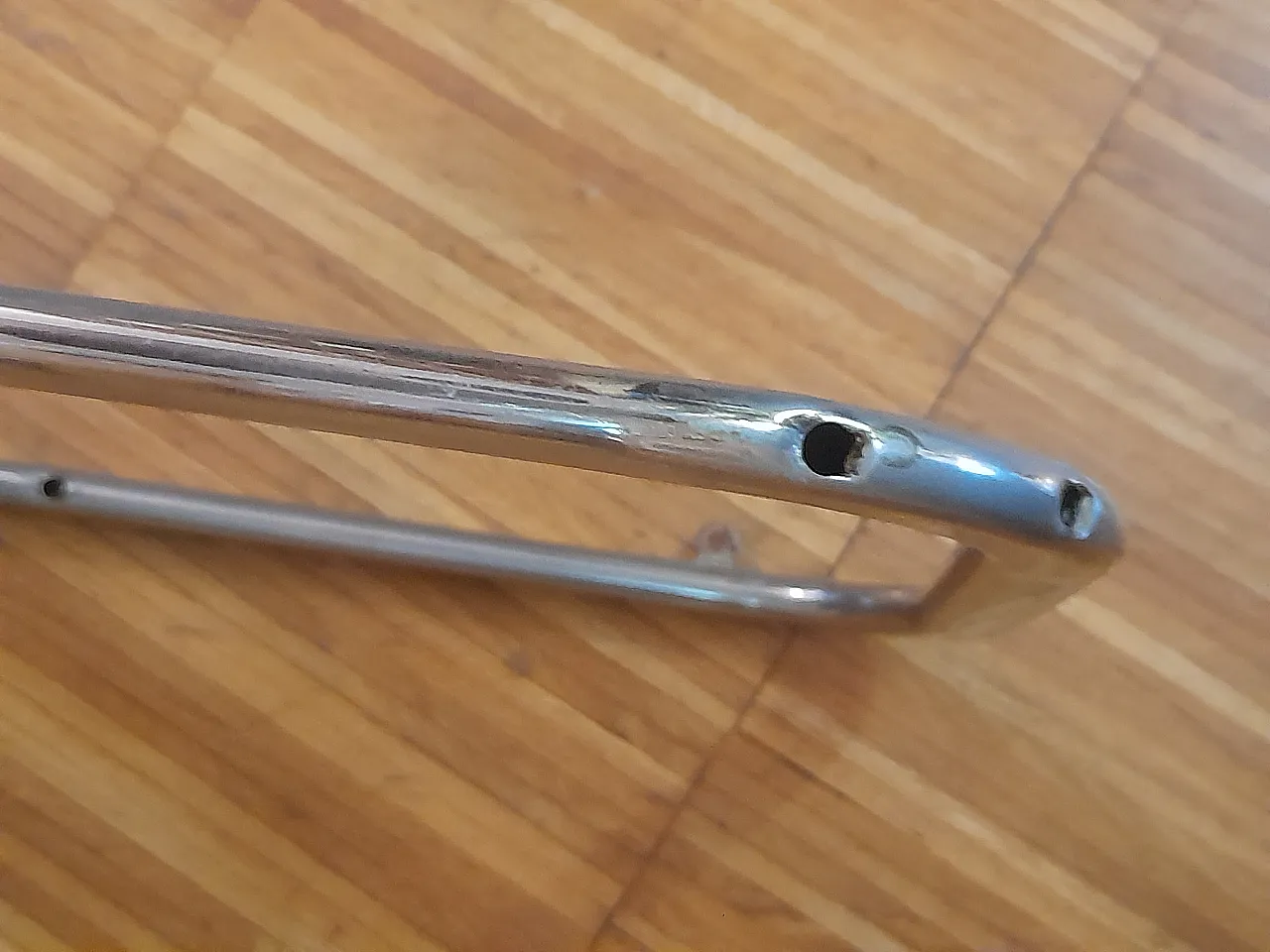 Tavolini a nido con piano in vetro fumé, anni '60 24