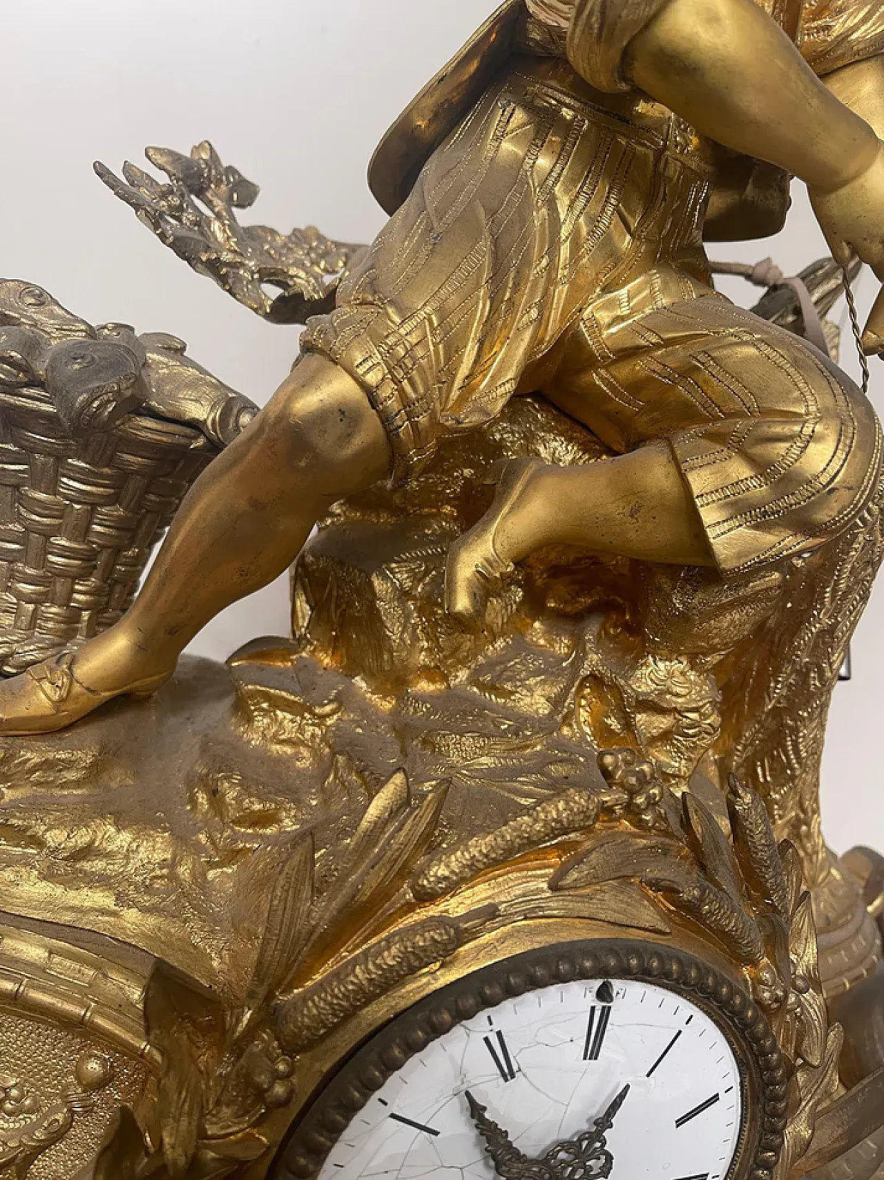 Gilt Bronze Table Clock with Figure, 19th century 4