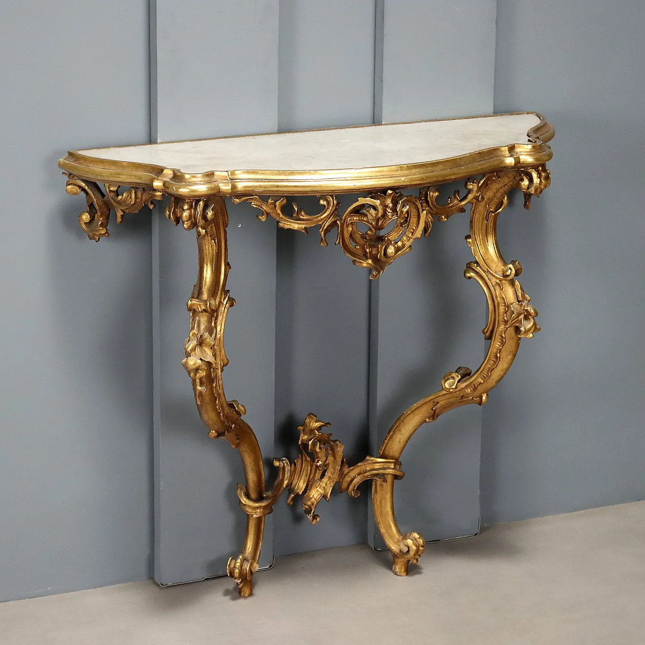 Carved and gilded wooden console table with marble top, 20th century 1