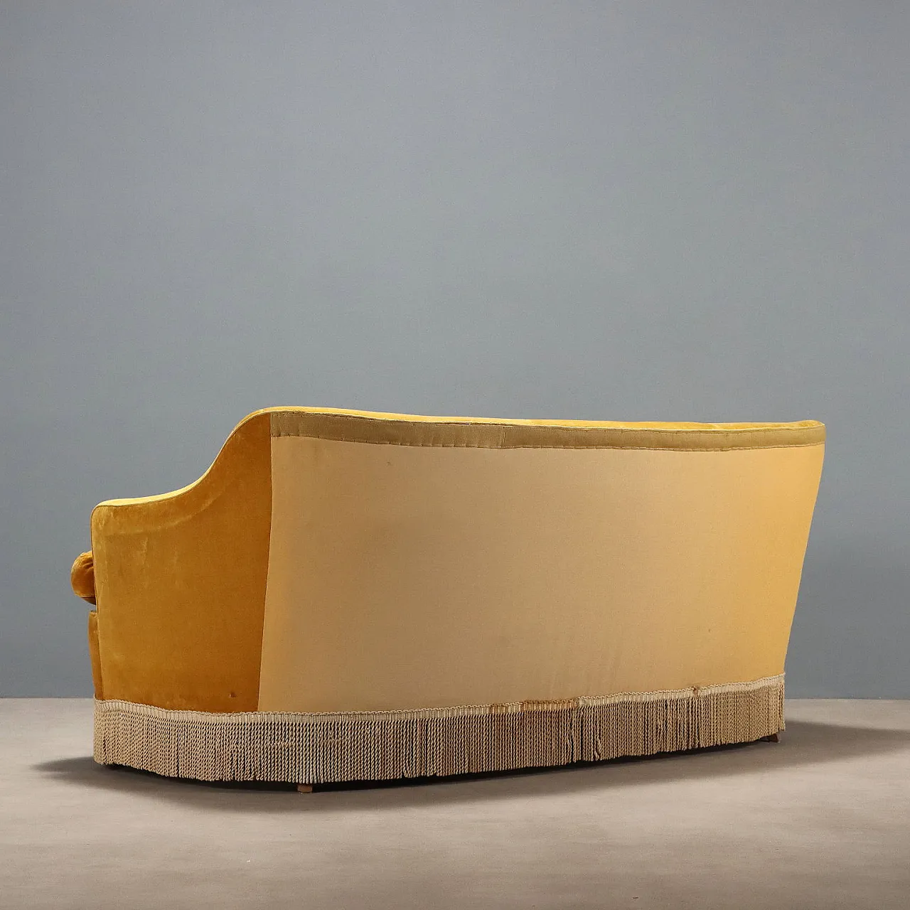 Divano a 3 posti con imbottitura a molle e cuscini in piuma, '900 9