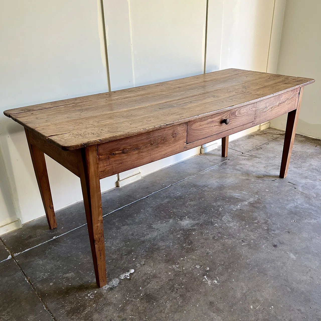 Tavolo umbro, '800 1