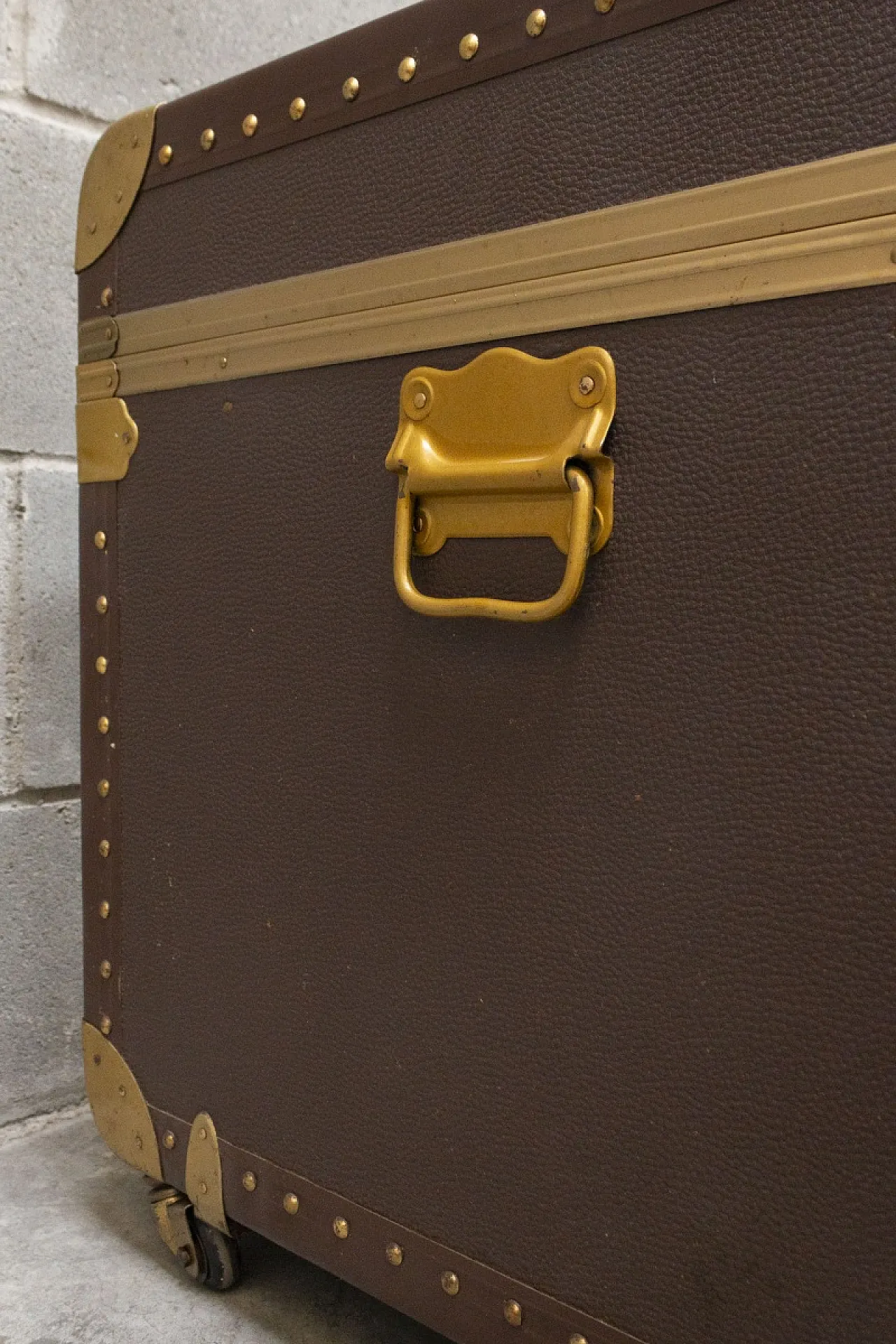 Baule maxi in legno con rotelle, '900 10