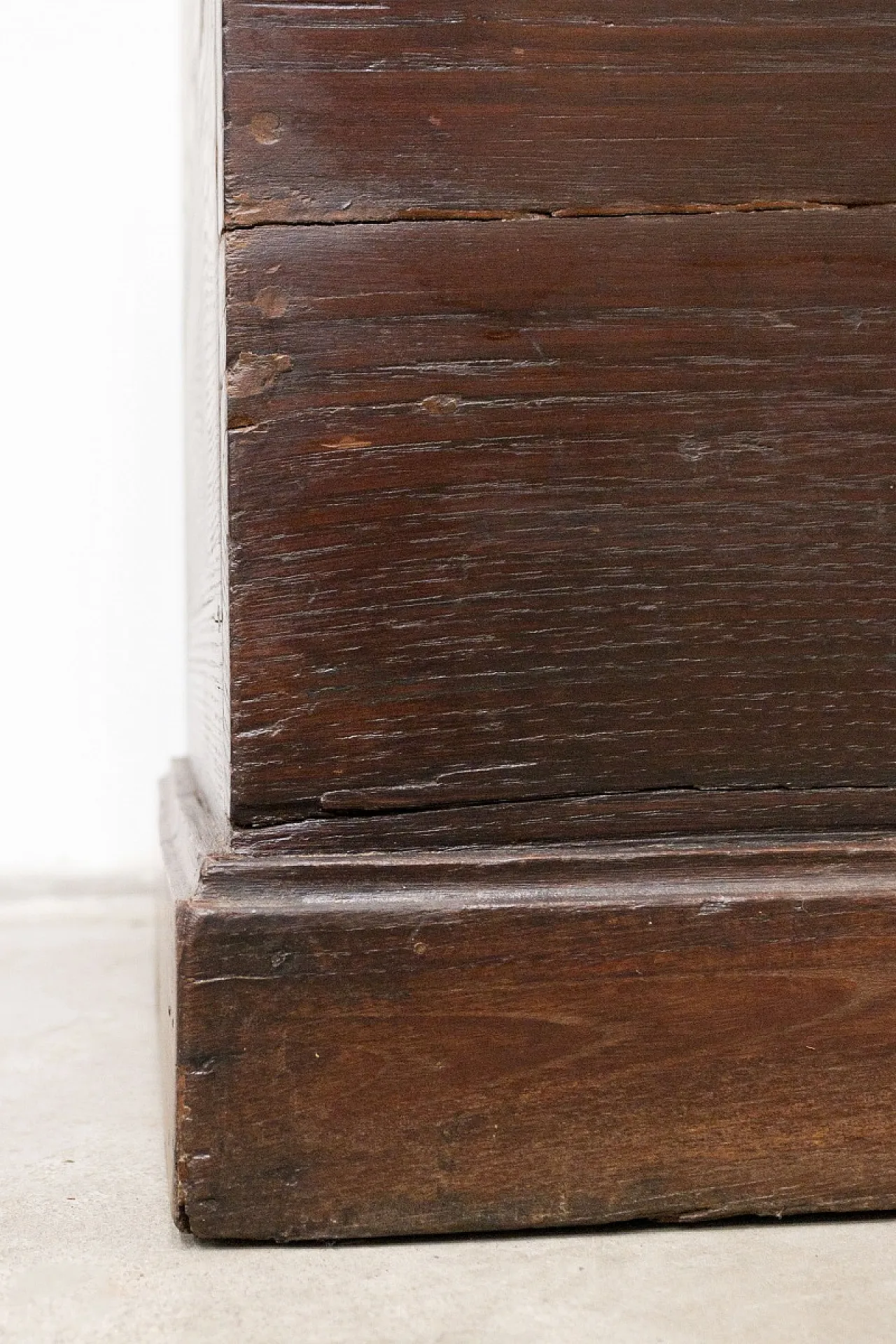 Cassone in legno di rovere massello, '900 9