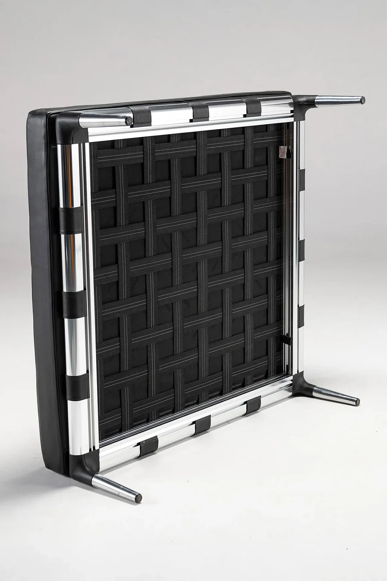 Set in pelle Prive di Phillippe Starck per Cassina, anni '90 15